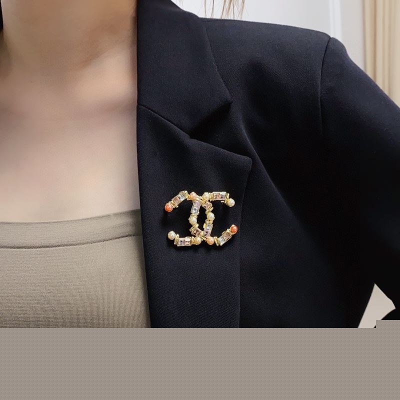 Ch*el brooches